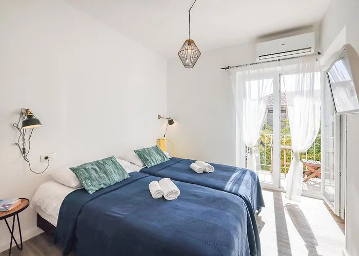 Zaratino Rooms